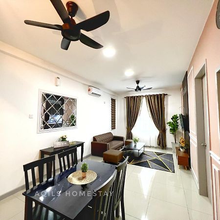Aqils Homestay Kuala Terengganu Exterior photo
